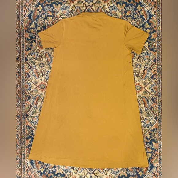 Uniqlo AIRism T-shirt Dress Bundle of 2 - Size M - Picture 10 of 15